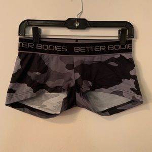 Camo Better Bodies shorts
